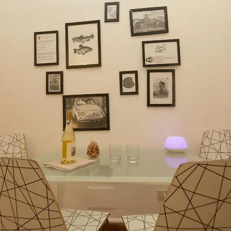 Grotto Experience 5pax Apartment Rome